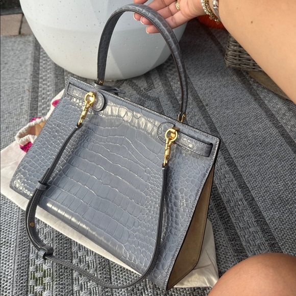 LEE RADZIWILL TORY BURCH BAG CROC EMBOSSED GREY CREAM SATCHEL SHOULDER BAG PURSE - Picture 10 of 13